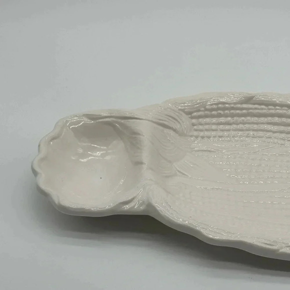 MCM Vintage California USA Corn Texture Serving Platter 659 White Glazed Pottery - Picture 3 of 7
